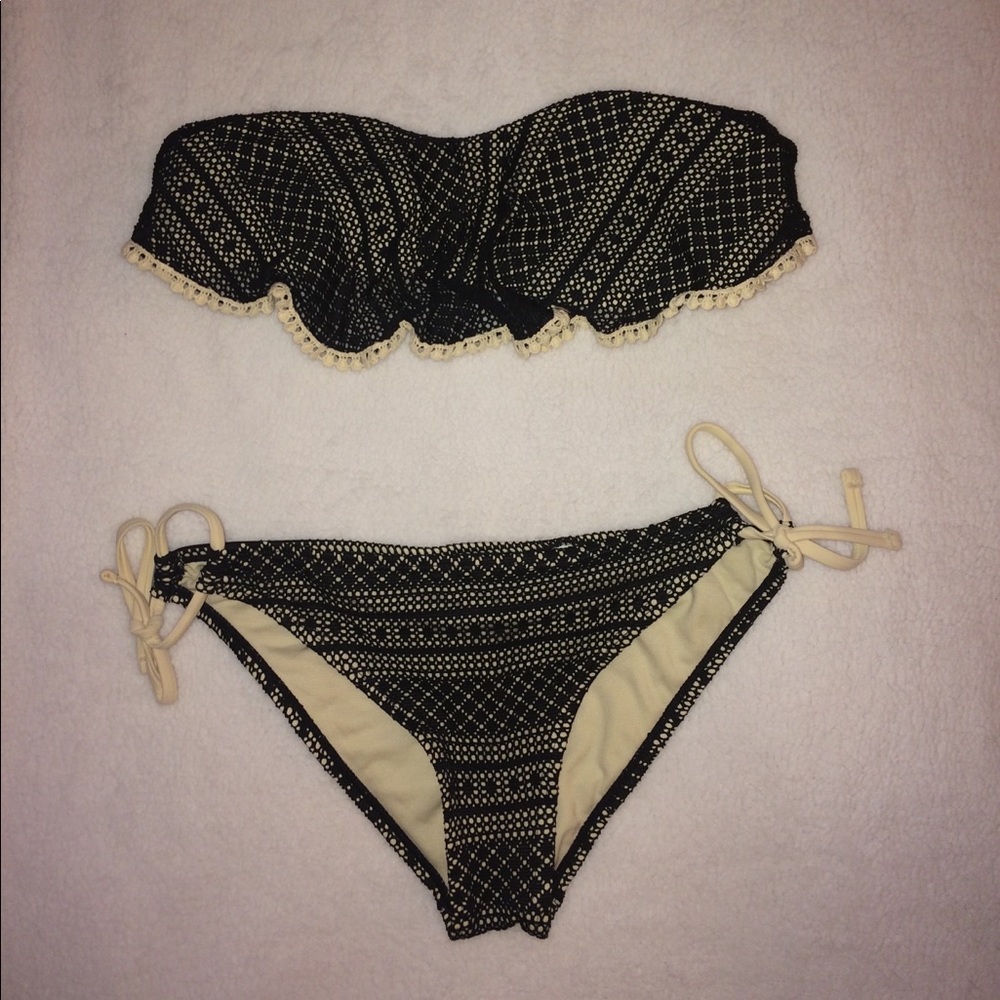 No longer fits, worn once